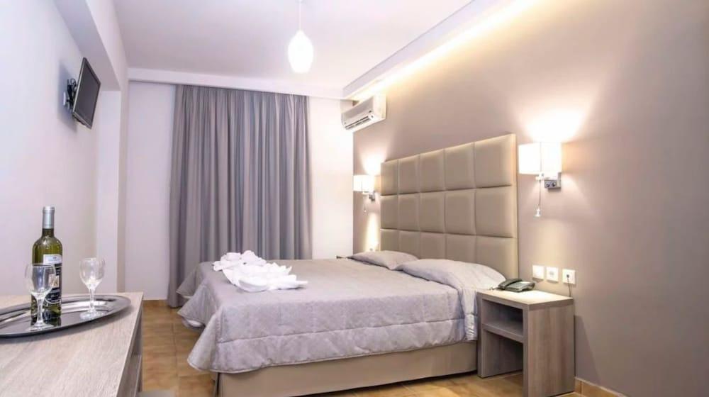 Mavrikos Hotel Plános 외부 사진