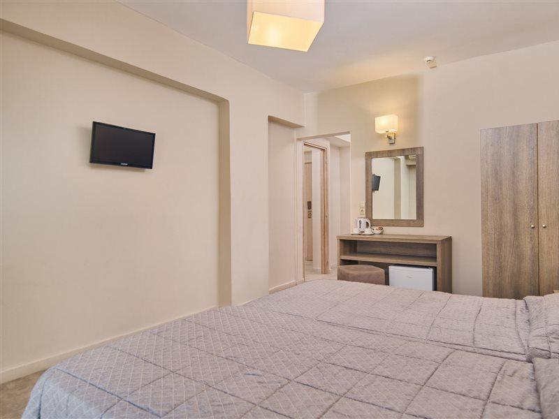 Mavrikos Hotel Plános 외부 사진